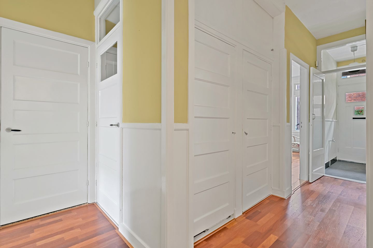 Foto 19 van De Moucheronstraat 35