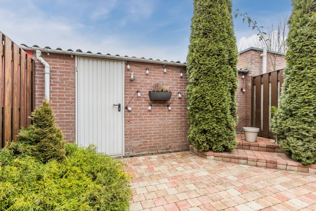 Foto 28 van Naardenstraat 129