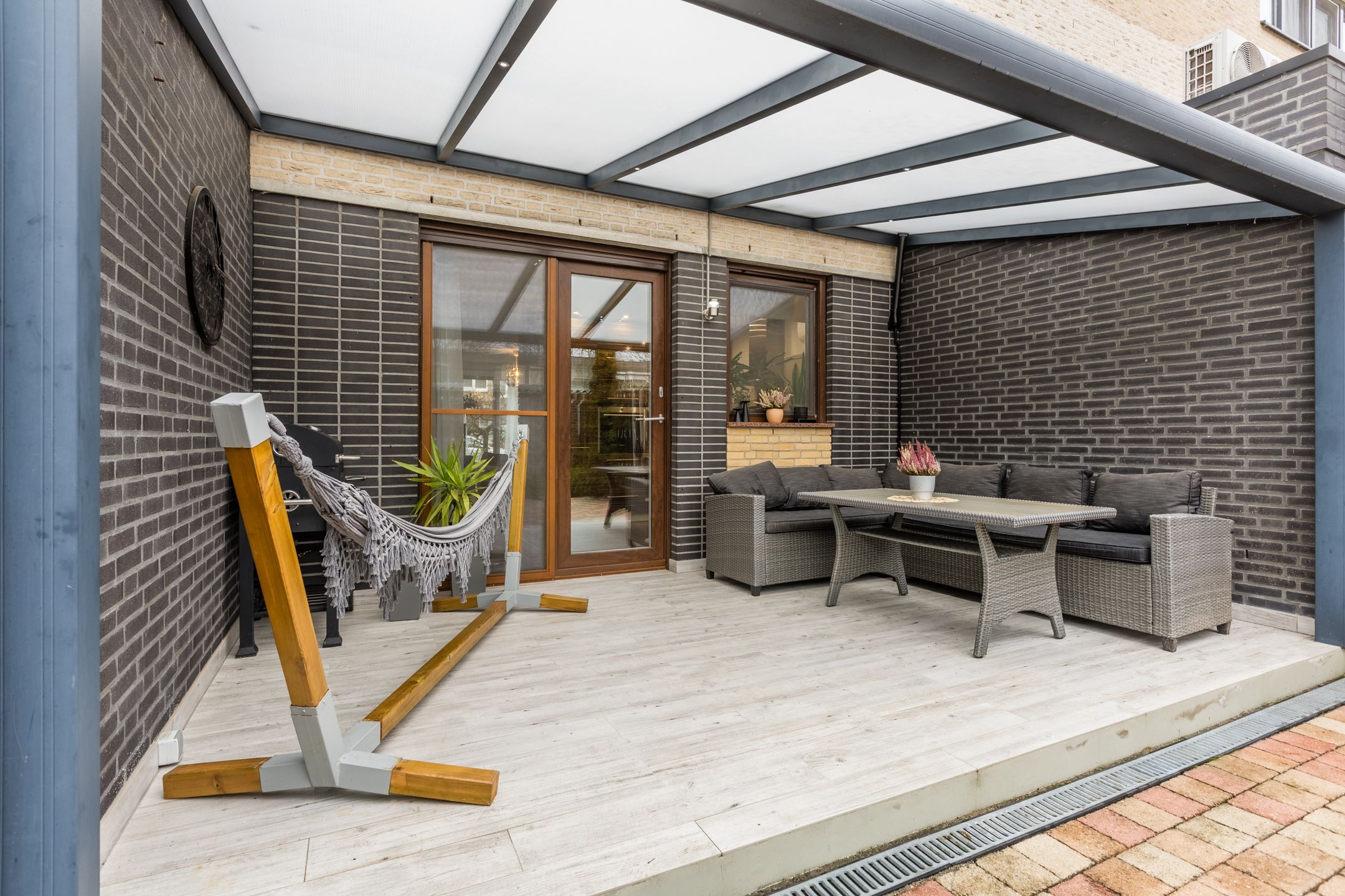 Foto 30 van Naardenstraat 129