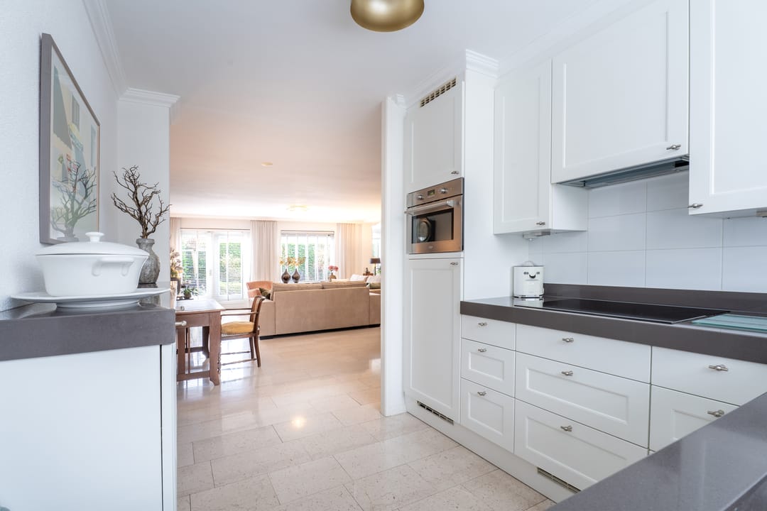 Photo 17 of Adriana van Roonhof 10