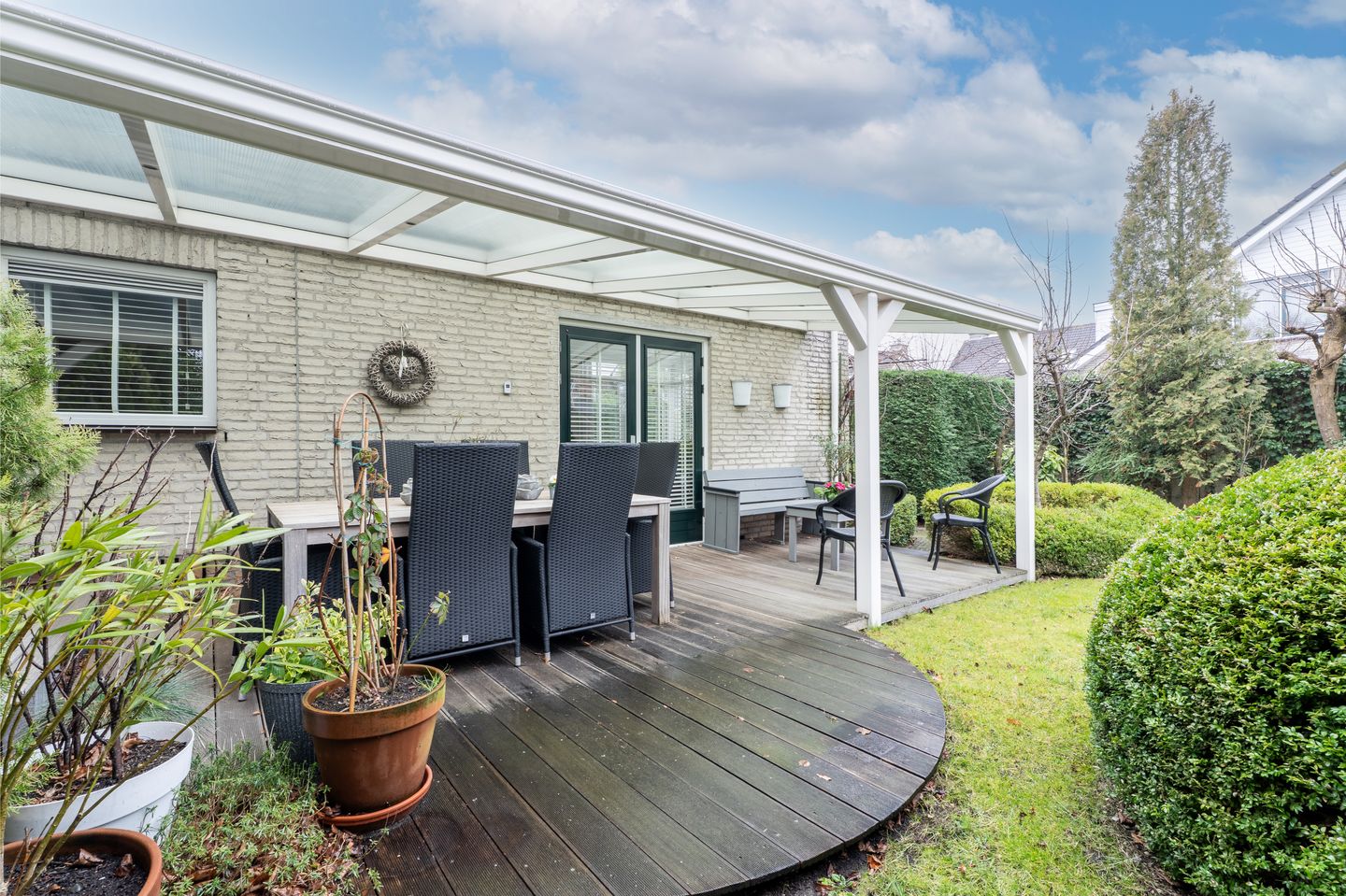 Photo 25 of Adriana van Roonhof 10