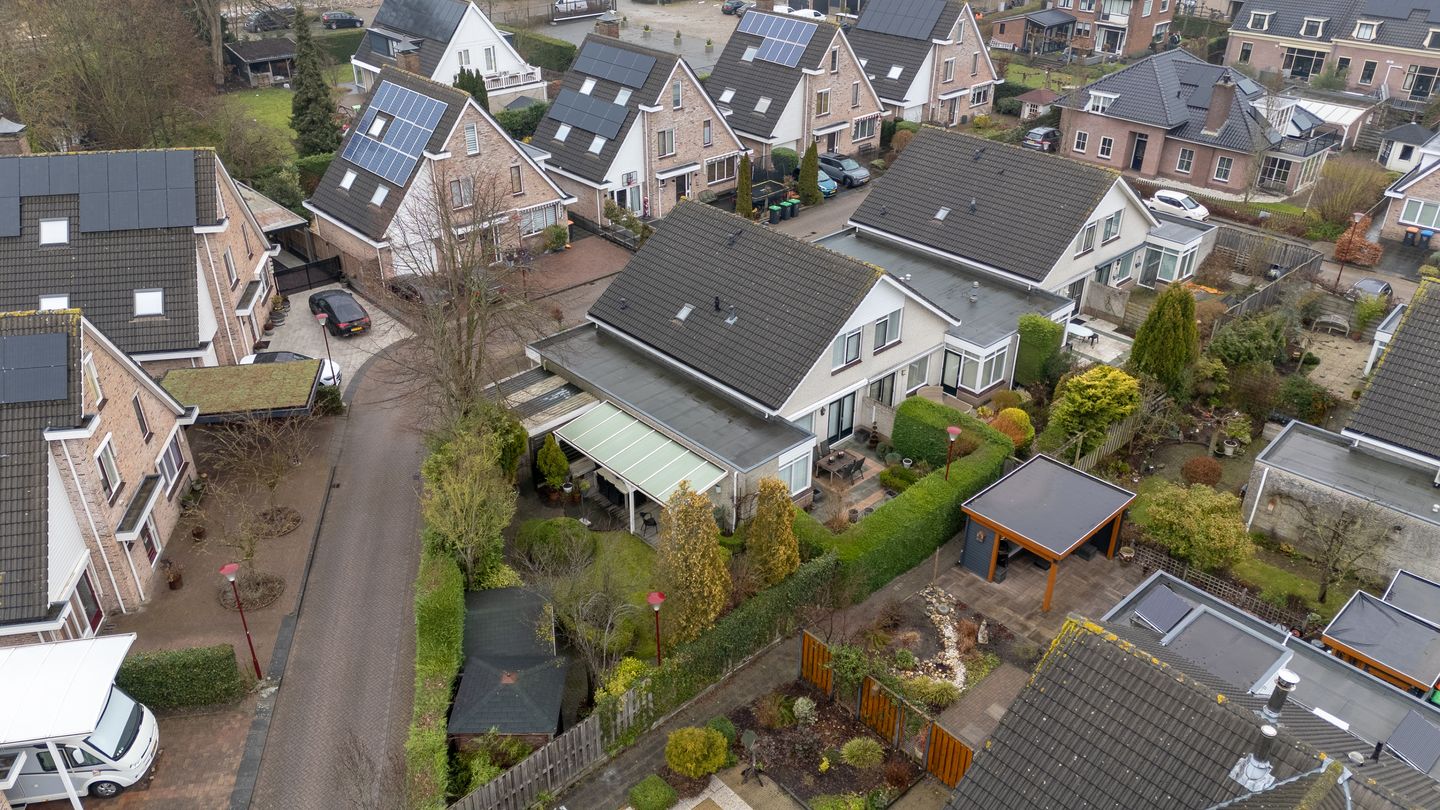 Photo 40 of Adriana van Roonhof 10