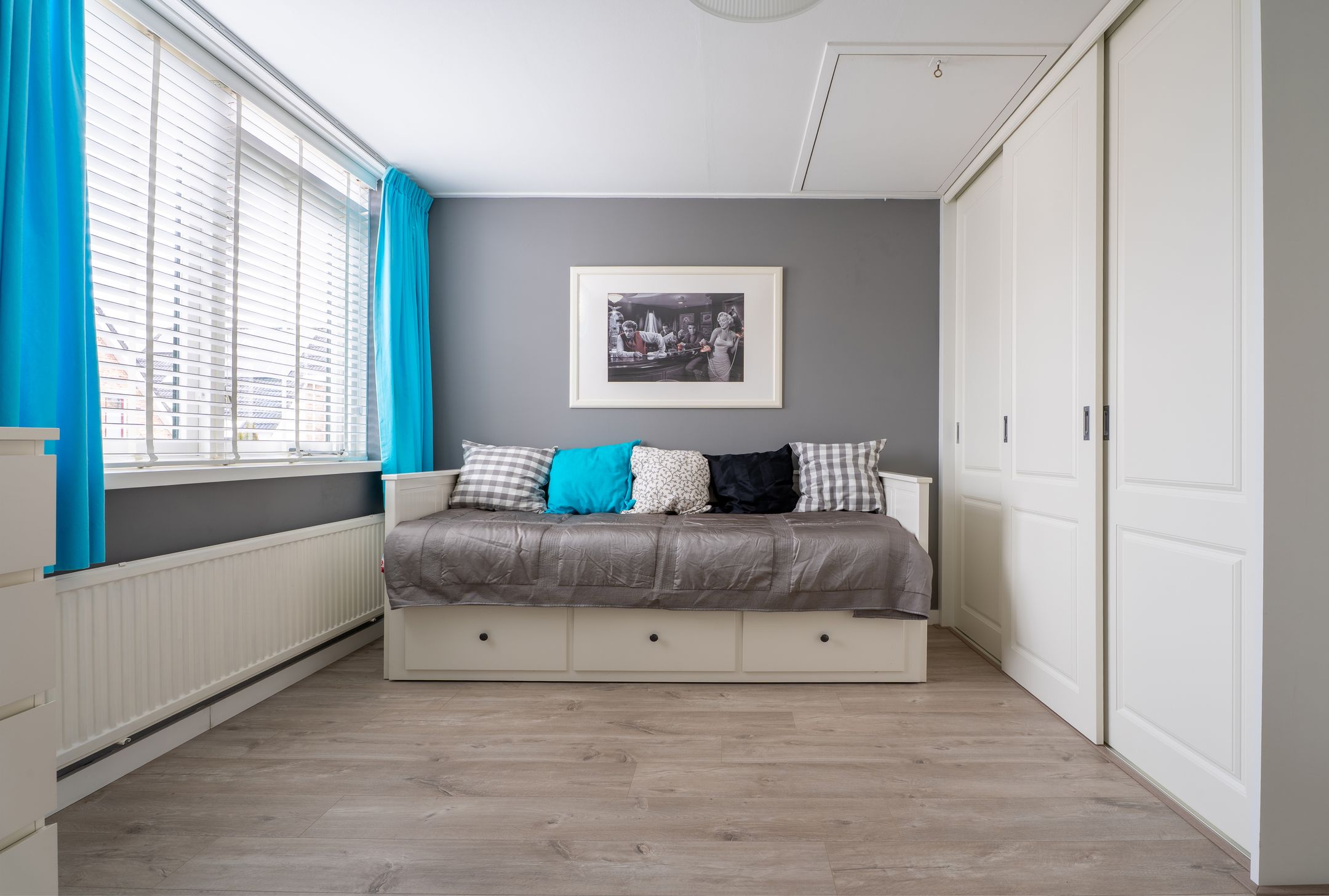 Photo 39 of Adriana van Roonhof 10