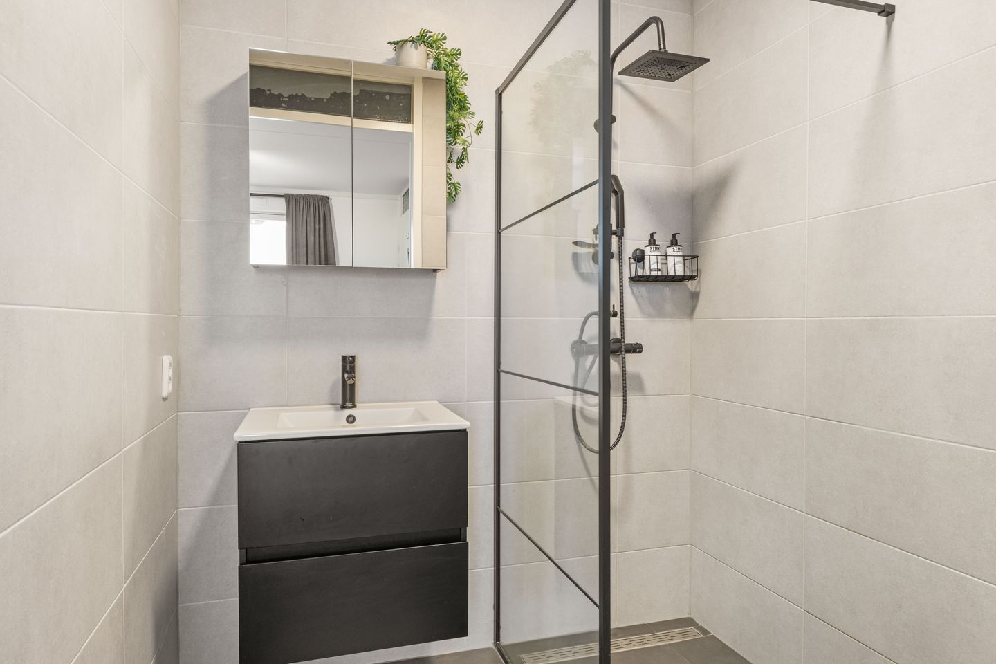 Foto 25 van Pablo Picassostraat 180