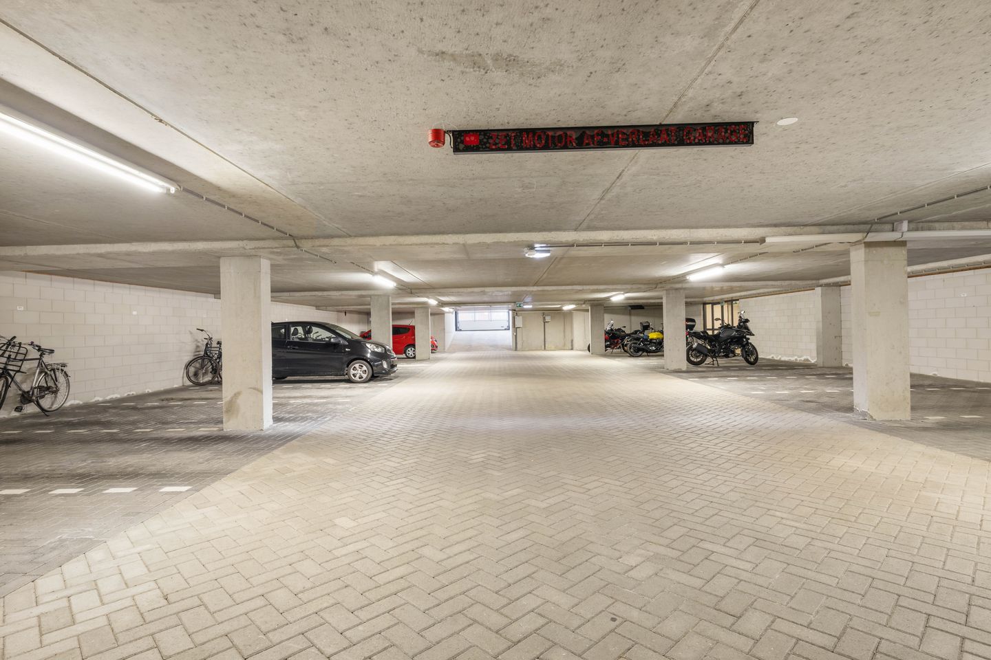 Foto 35 van Pablo Picassostraat 180