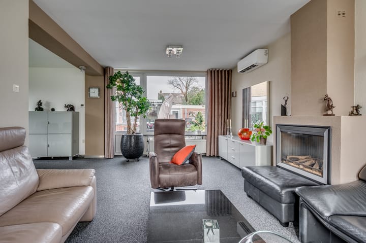 Foto 5 van Burg Gielenstraat 26