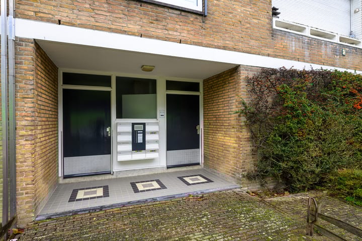 Foto 3 van Corantijnstraat 40