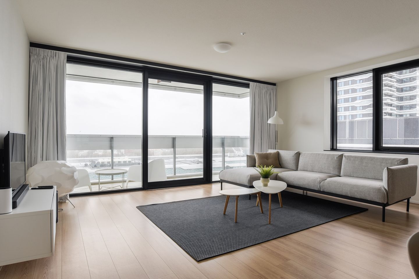 Foto 5 van Anna van Buerenplein 124