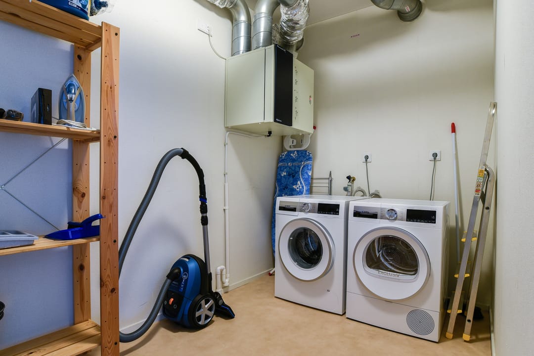 Foto 16 van Anna van Buerenplein 124