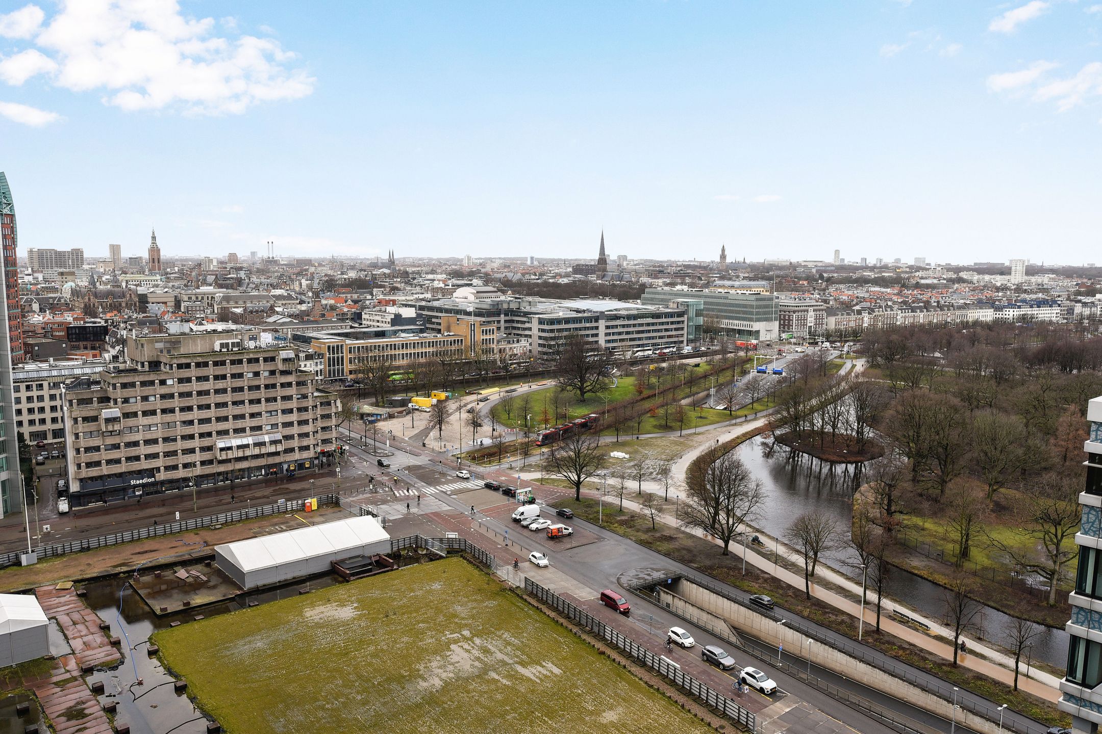 Foto 18 van Anna van Buerenplein 124