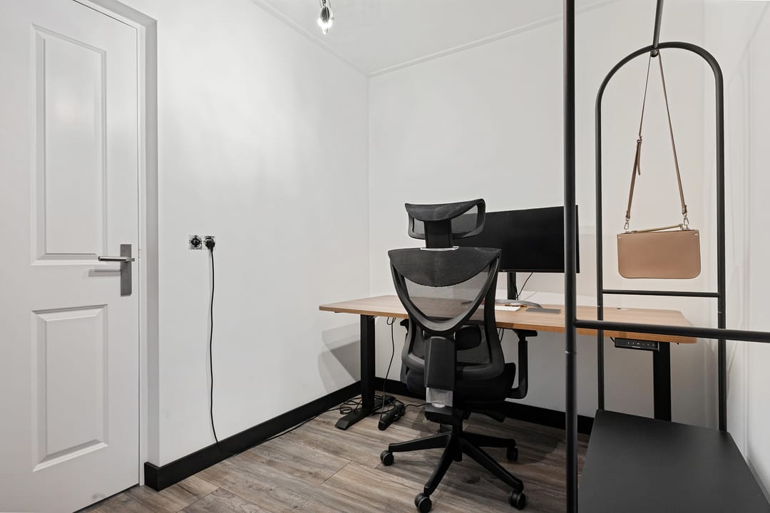 Photo 11 of Leliestraat 11-ZW