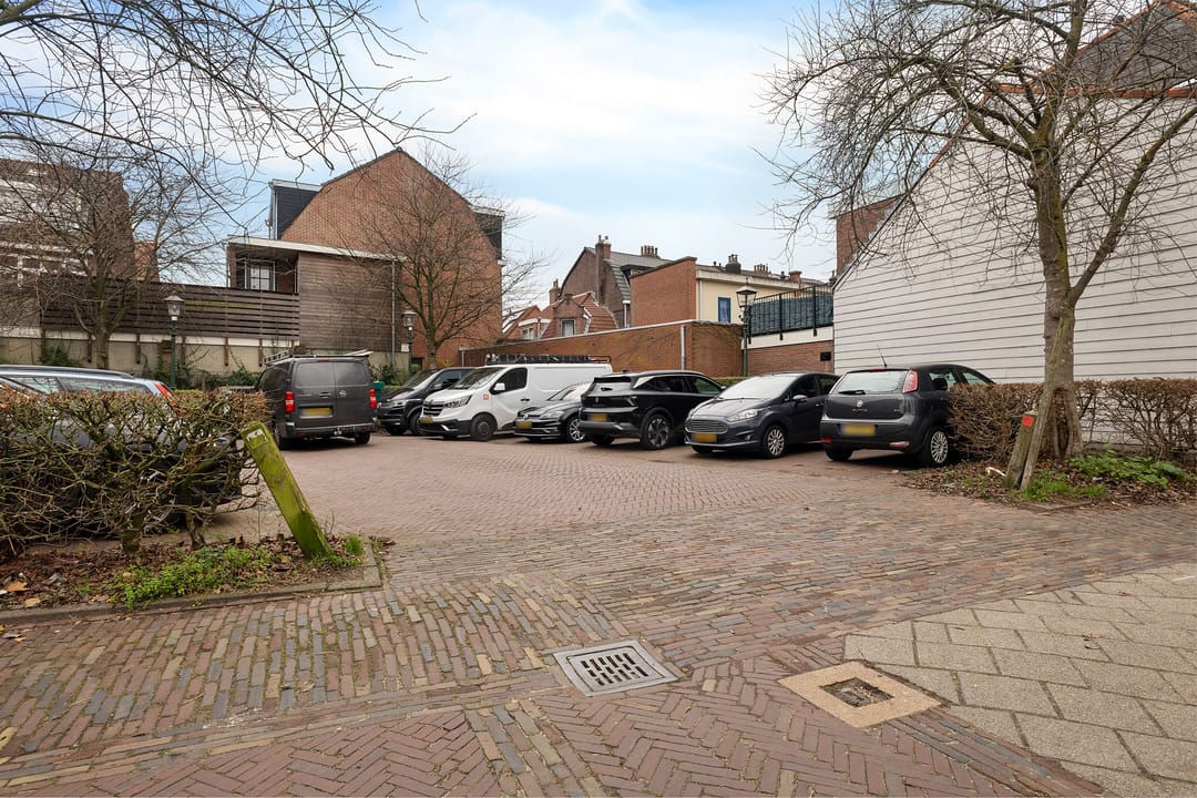 Photo 26 of Leliestraat 11-ZW