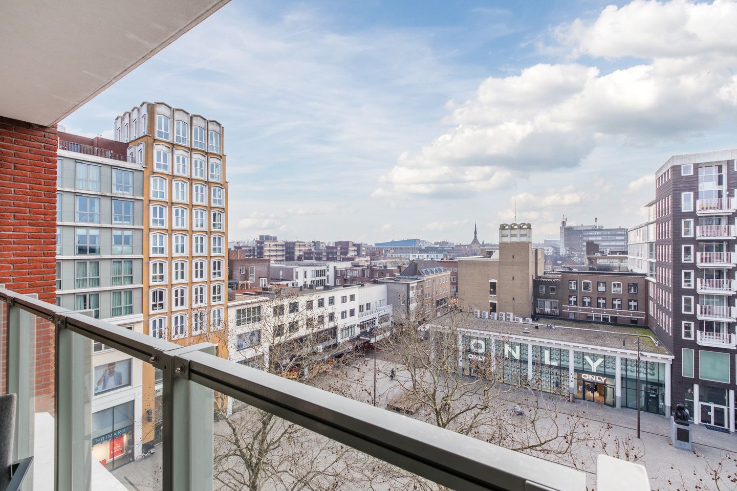 Foto 19 van Plein 1944 89-D