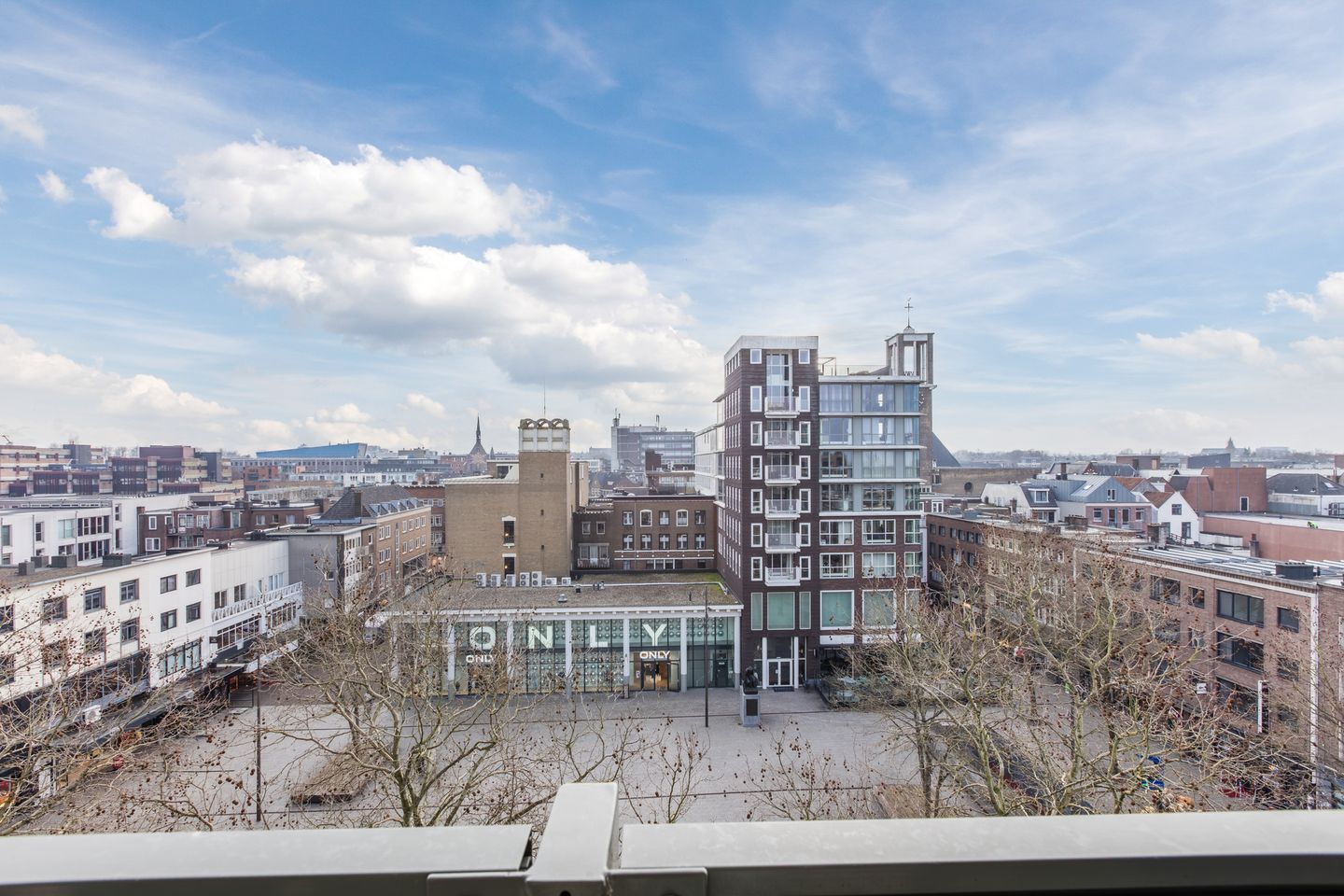 Foto 20 van Plein 1944 89-D