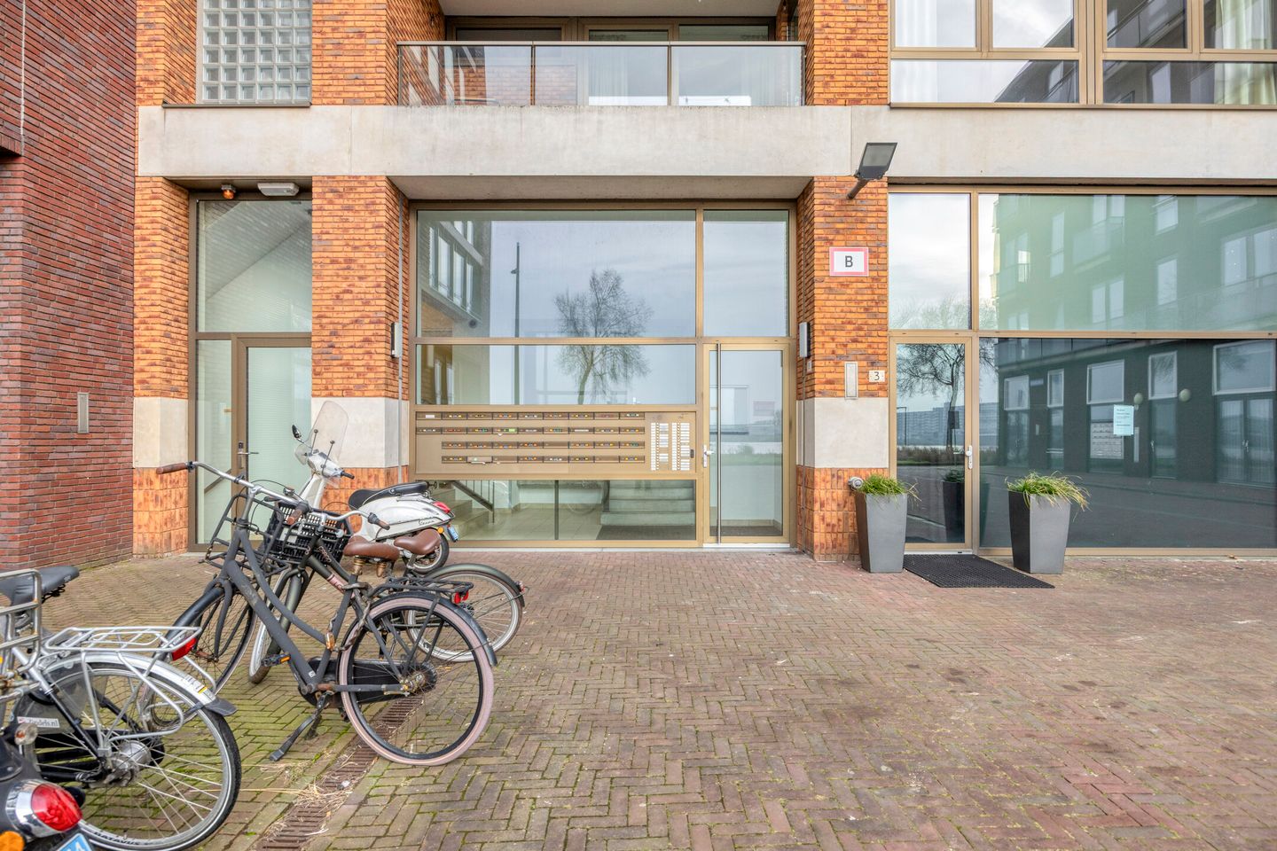 Foto 20 van Loods Holland 1