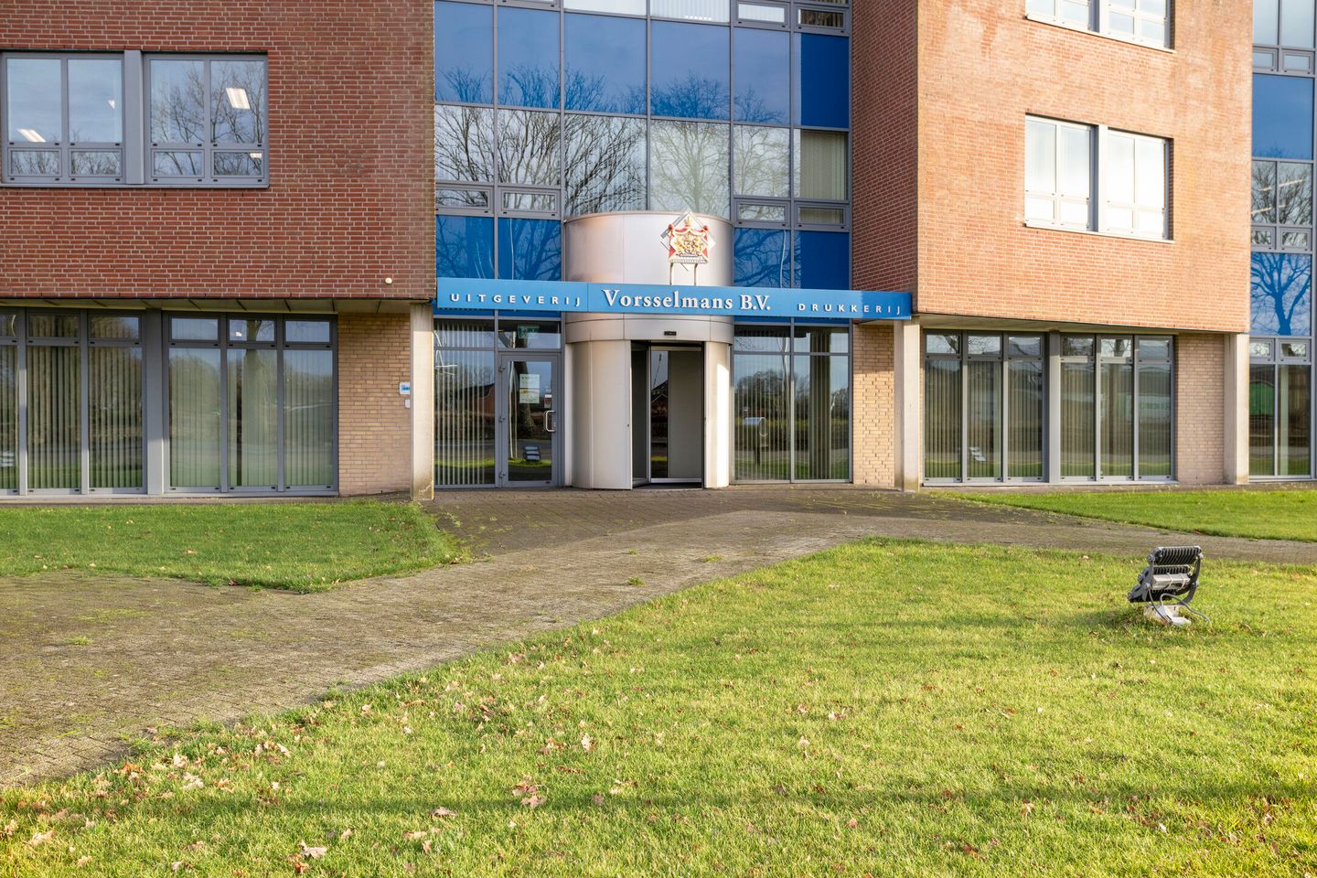 View photo 3 of Bredaseweg 26