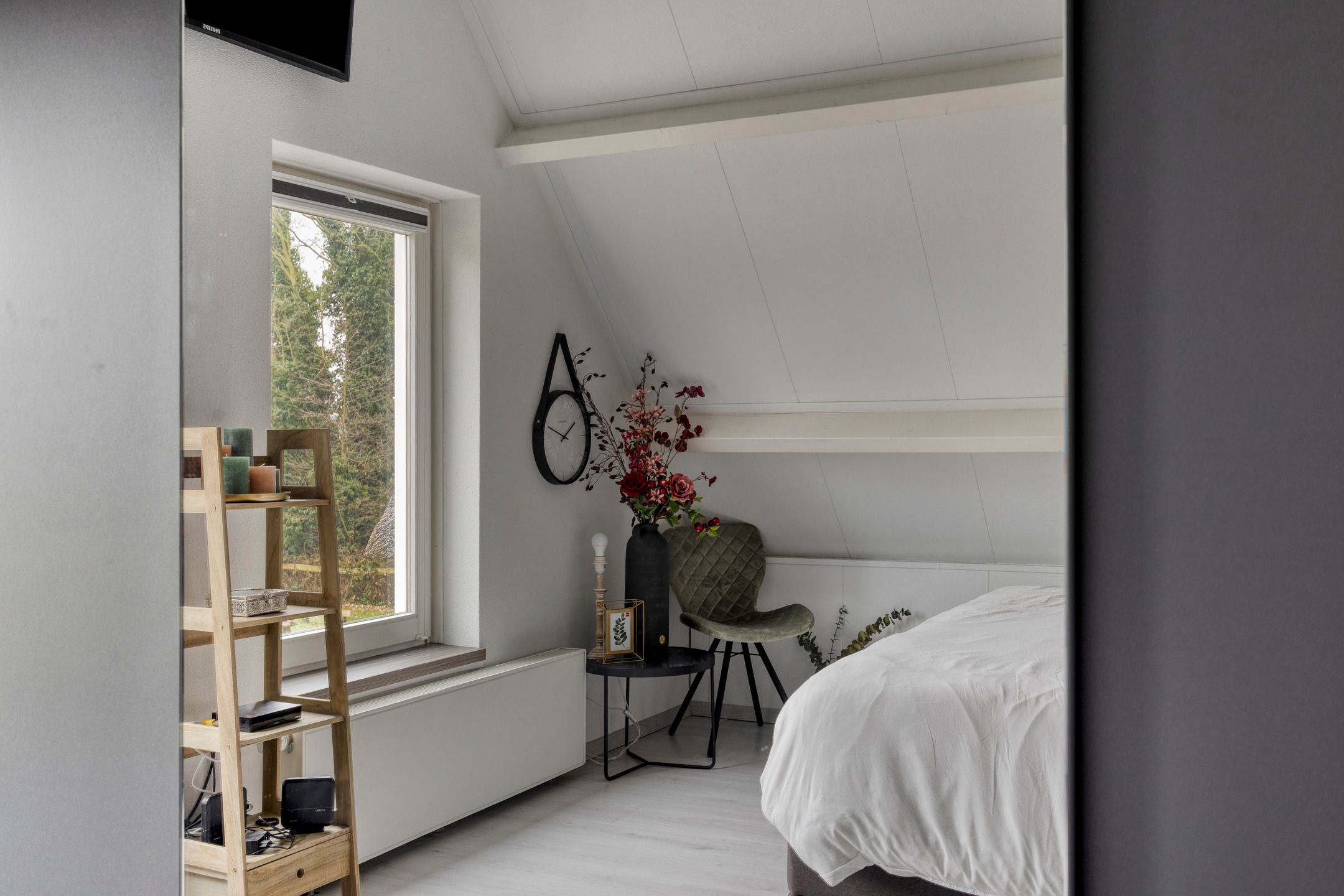 Photo 48 of Euroweg 143