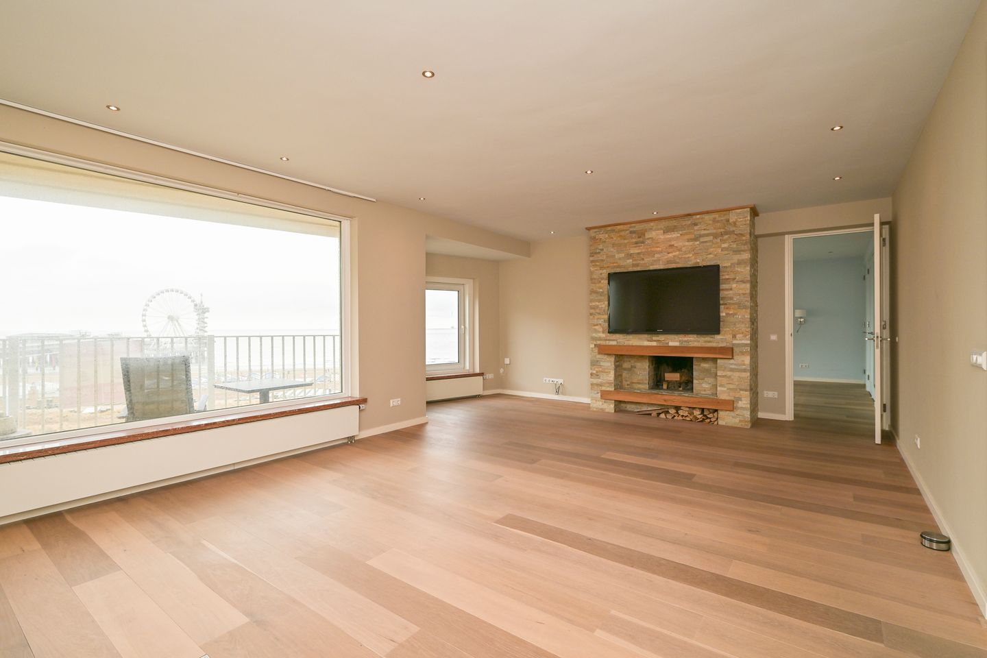 Foto 5 van Zeekant 102-C