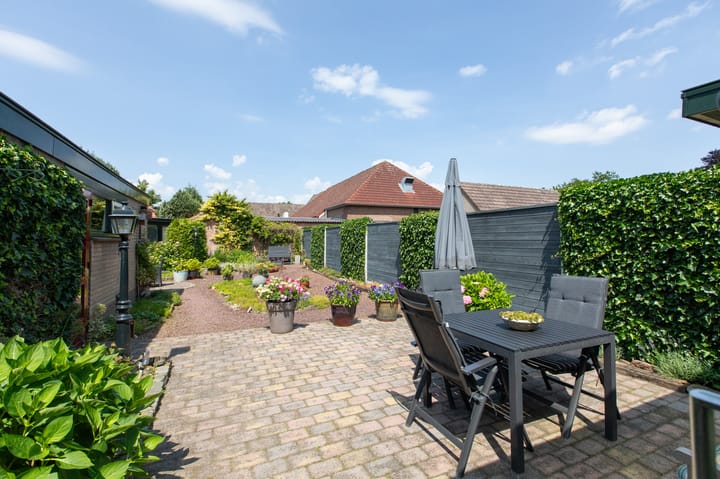 Photo 21 of Pastoriestraat 12