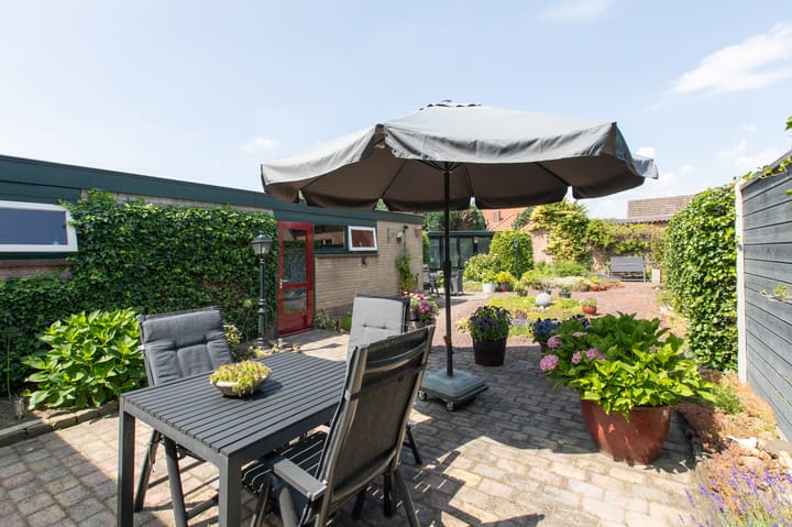 Photo 22 of Pastoriestraat 12