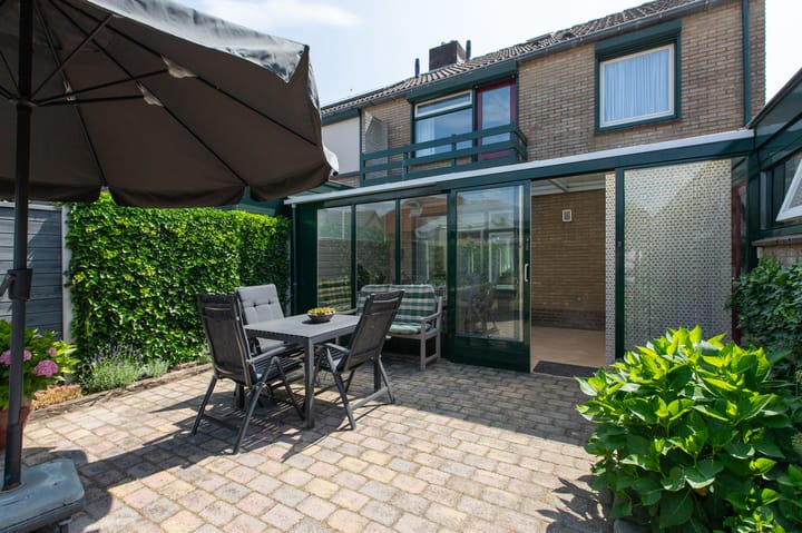 Photo 34 of Pastoriestraat 12