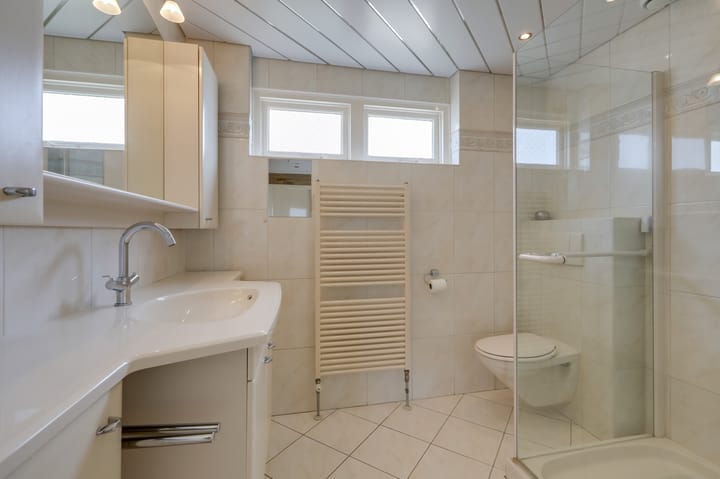 Photo 46 of Pastoriestraat 12