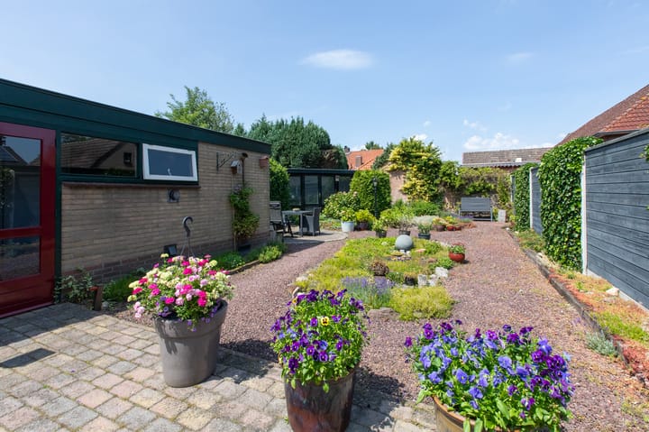 Photo 24 of Pastoriestraat 12