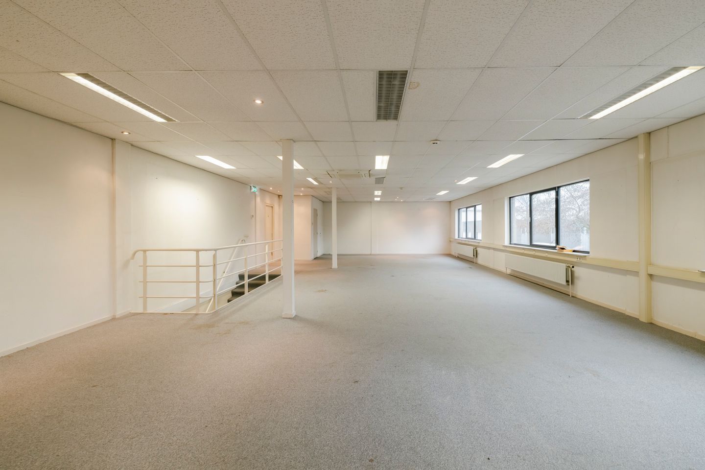 Bekijk foto 3 van Lemelerbergweg 49