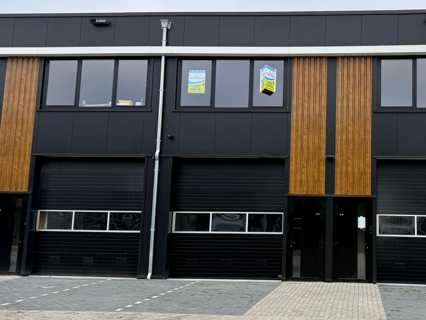 Bekijk foto 2 van Antonie van Leeuwenhoekstraat 1-A1