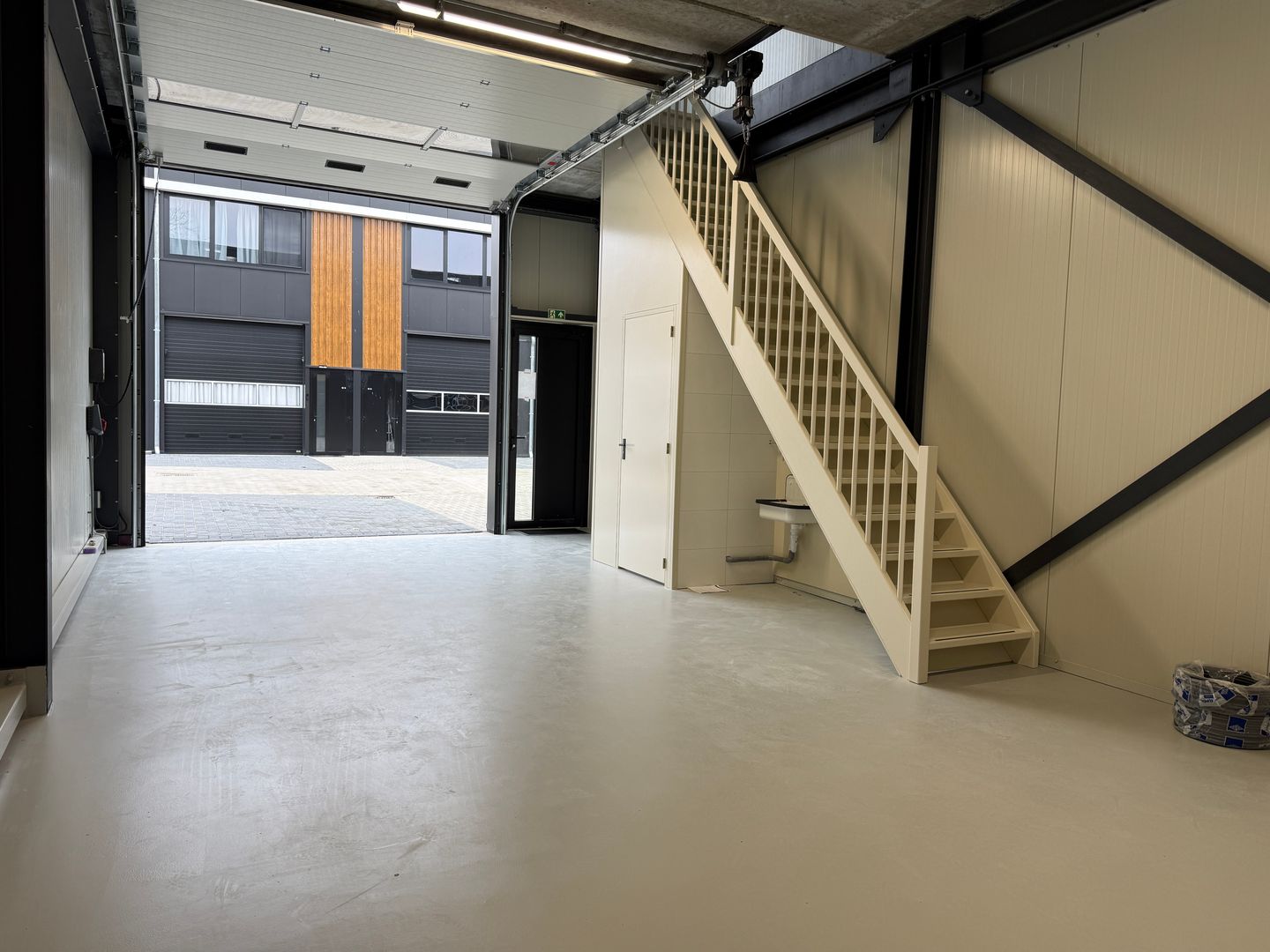 Bekijk foto 5 van Antonie van Leeuwenhoekstraat 1-A1