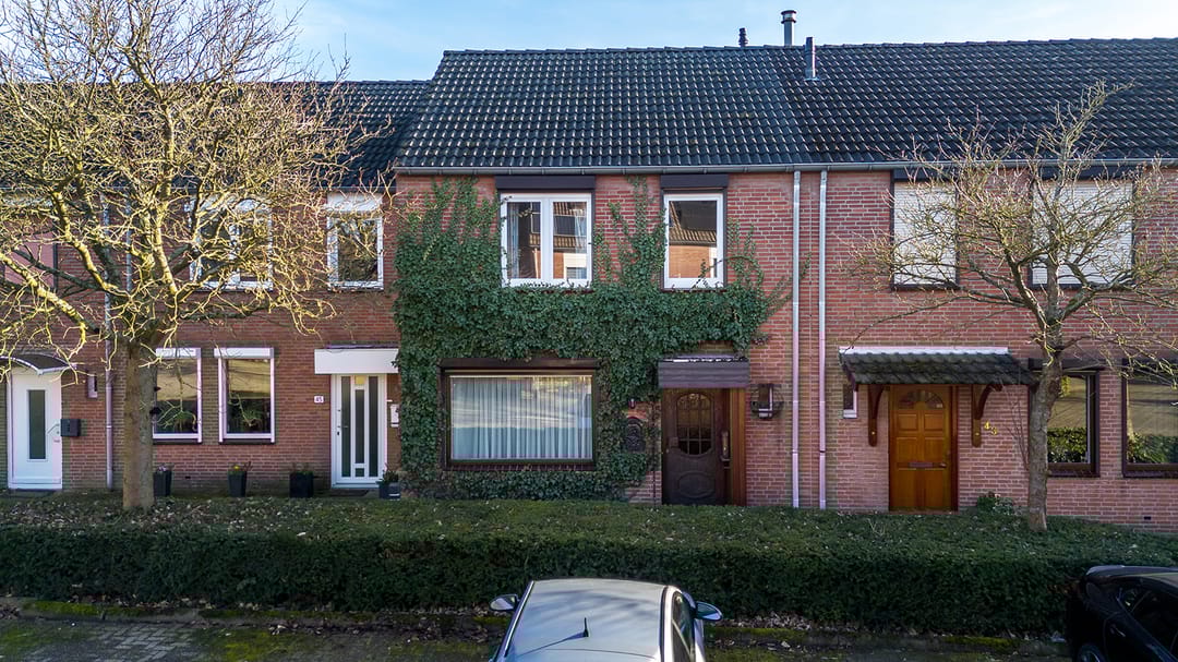 Photo 2 of Finefrau 44