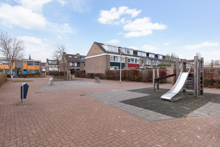 Photo 30 of Vuurdoornlaan 17