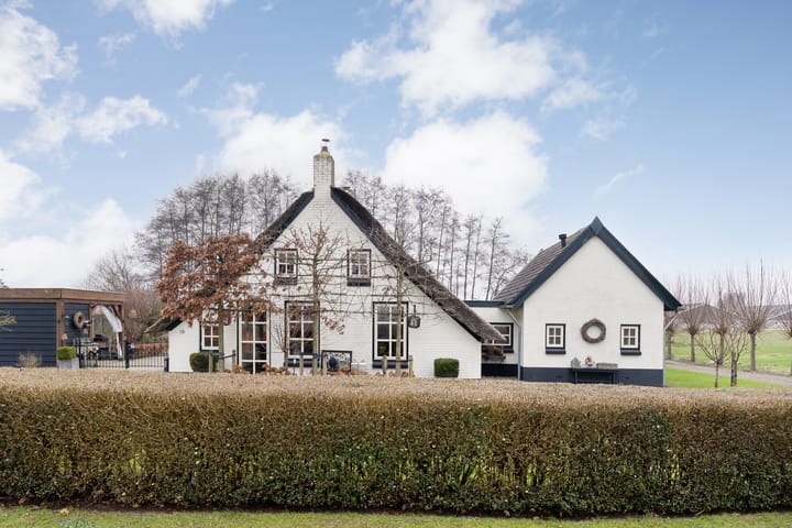 Photo 3 of Sponturfwijk 28