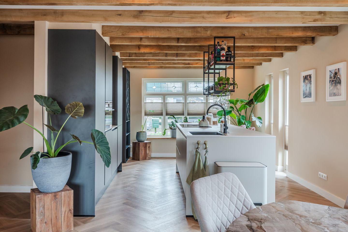 Foto 14 van Noordeinde 15-B