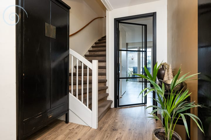 Photo 6 of De Redoute 12