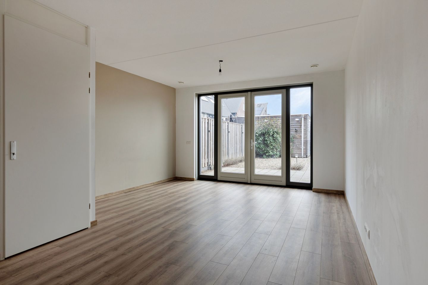 Foto 5 van Julianastraat 82