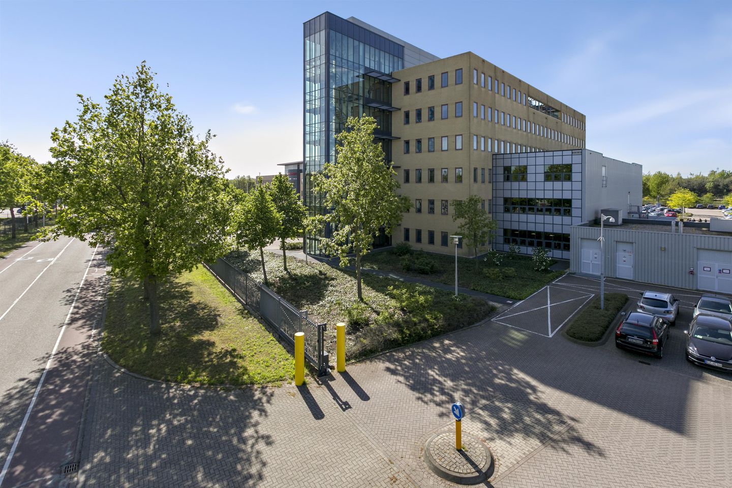 Bekijk foto 2 van Columbusweg 33