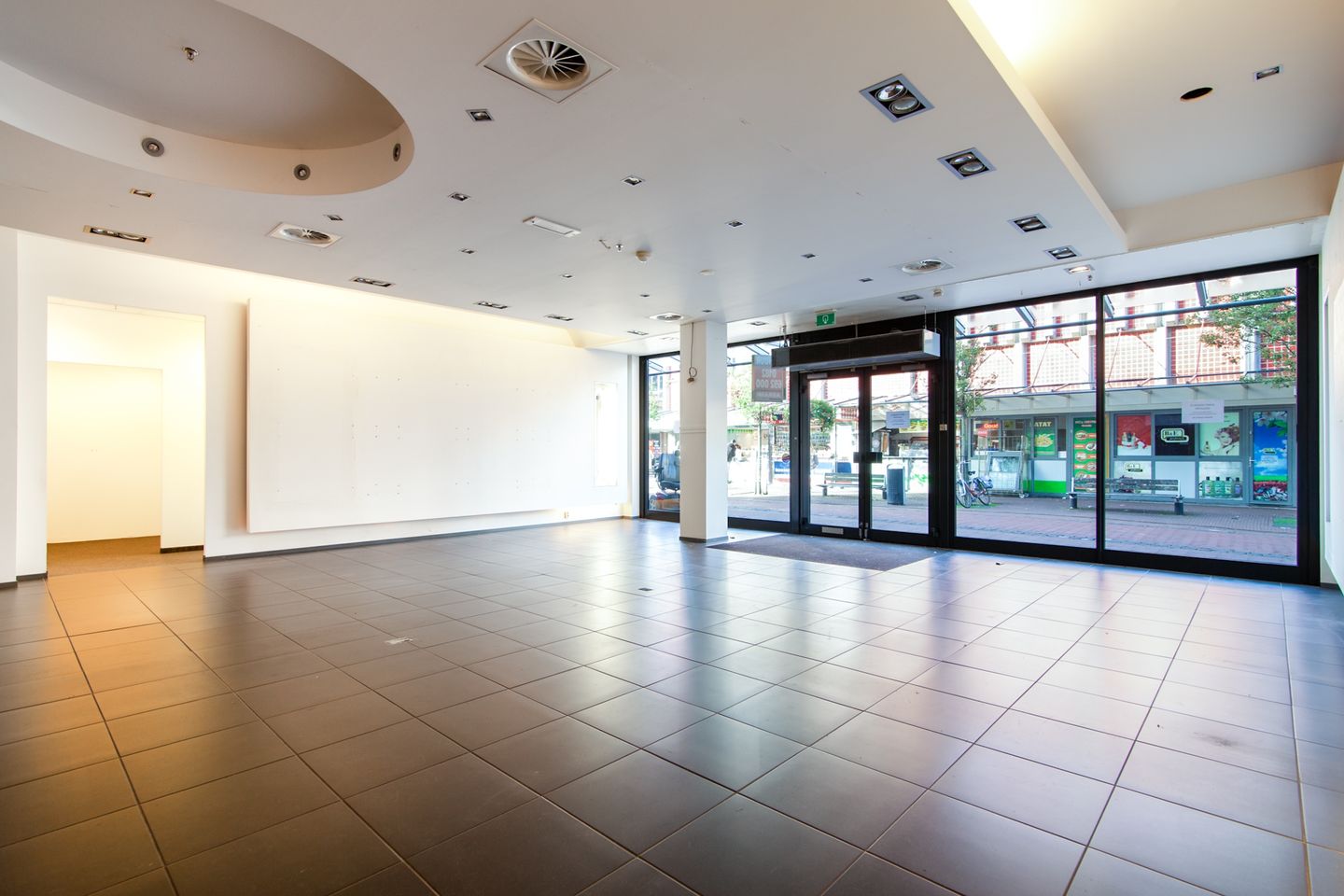 Bekijk foto 4 van Agnietenstraat 6