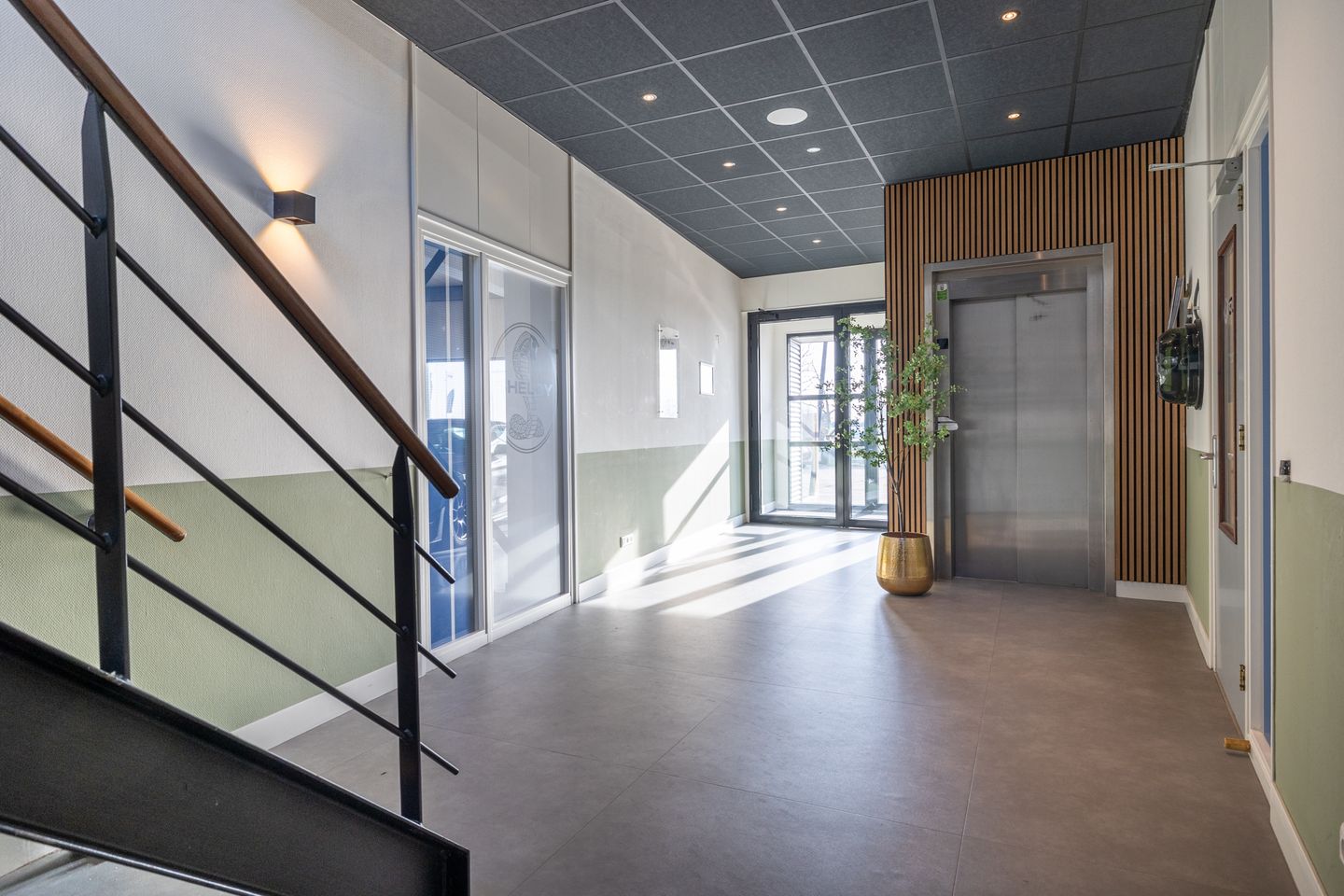 Bekijk foto 5 van Tolnasingel 6