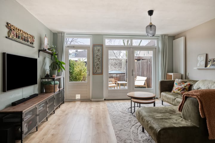 Foto 2 van Claverenbladstraat 131