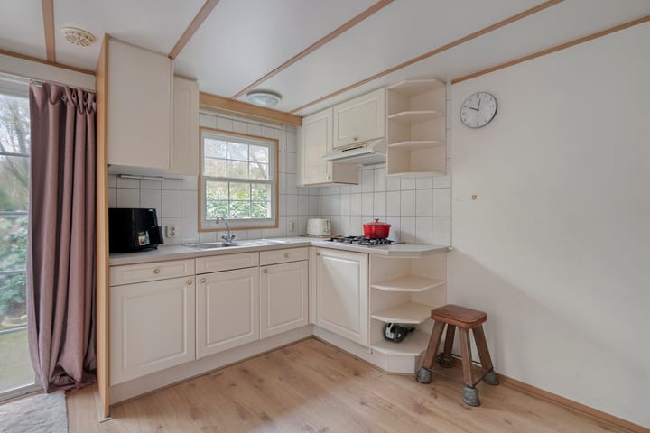 Photo 5 of Groningerweg 13-N247