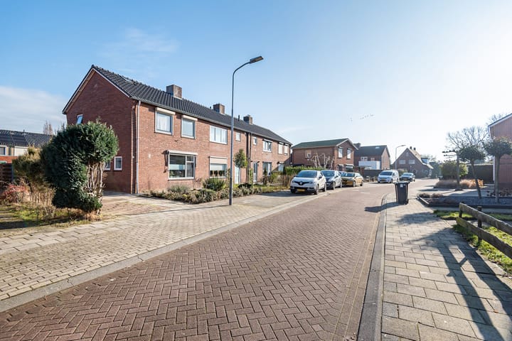 Foto 37 van Kanunnik de Vriesstraat 81