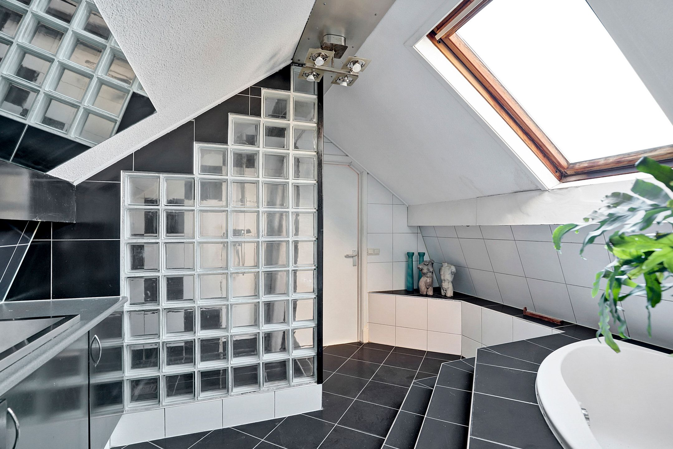 Foto 51 van Tuinstraat 40