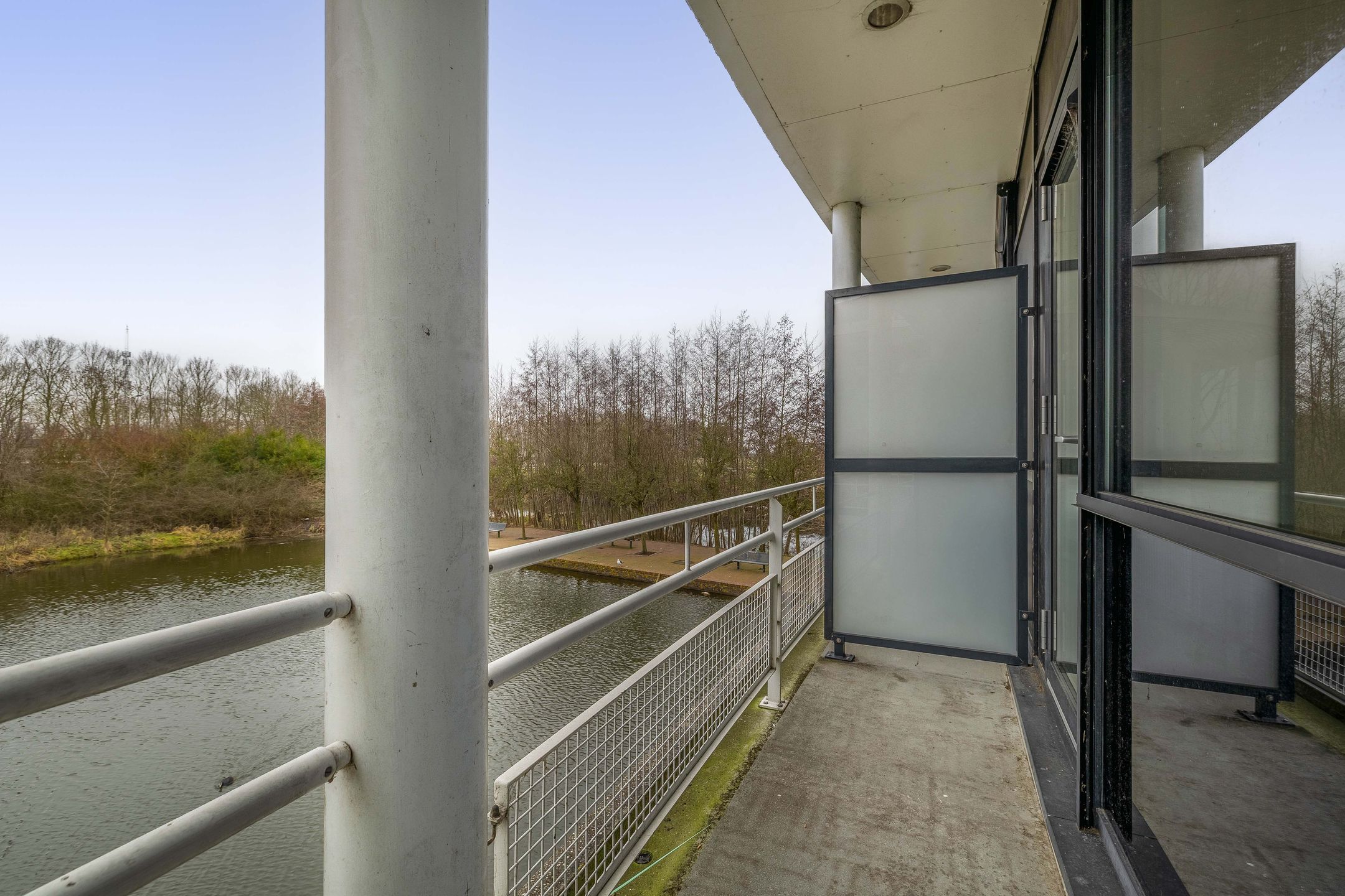 Foto 12 van Teylersplein 2-B10