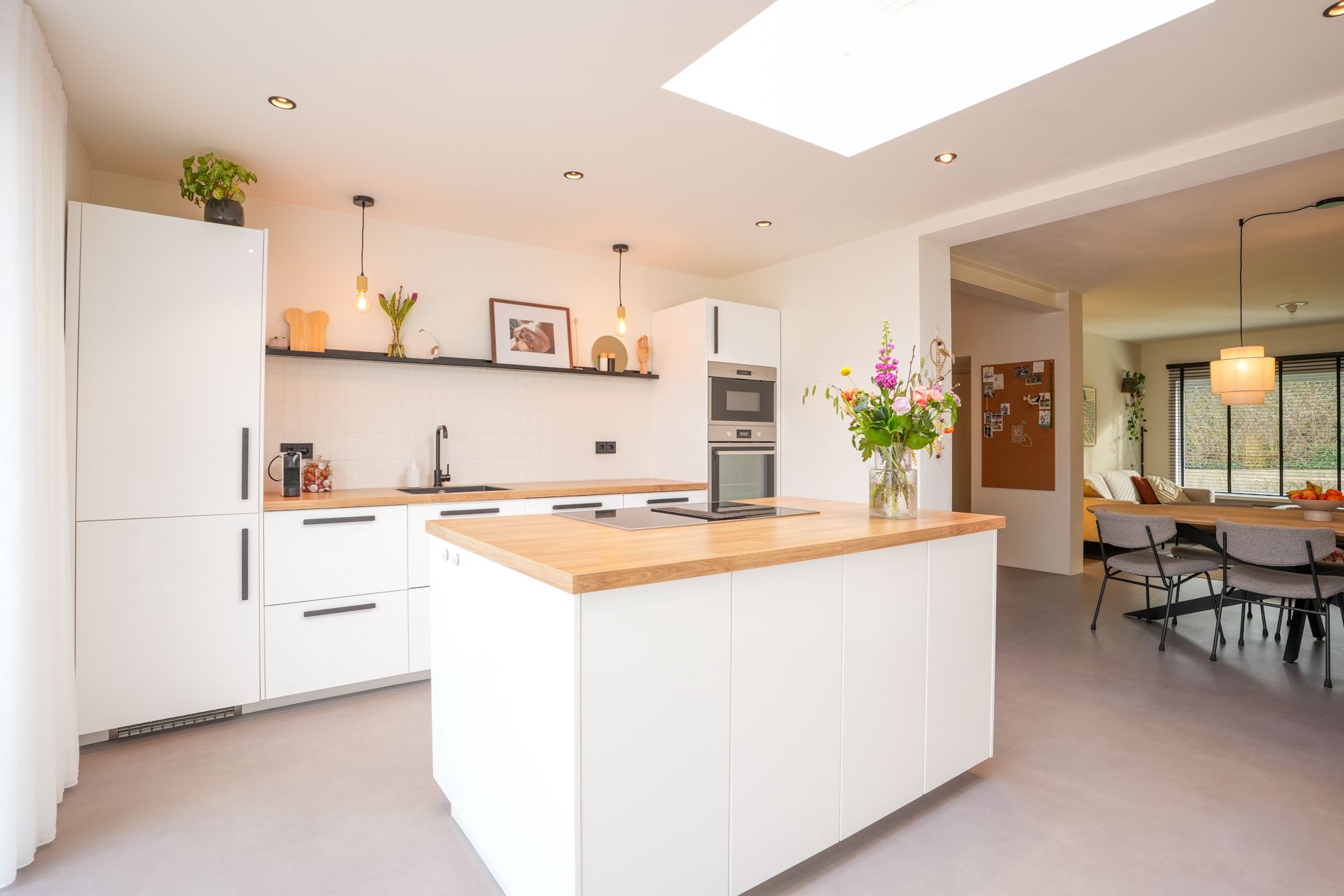 Photo 12 of Landsraderweg 4