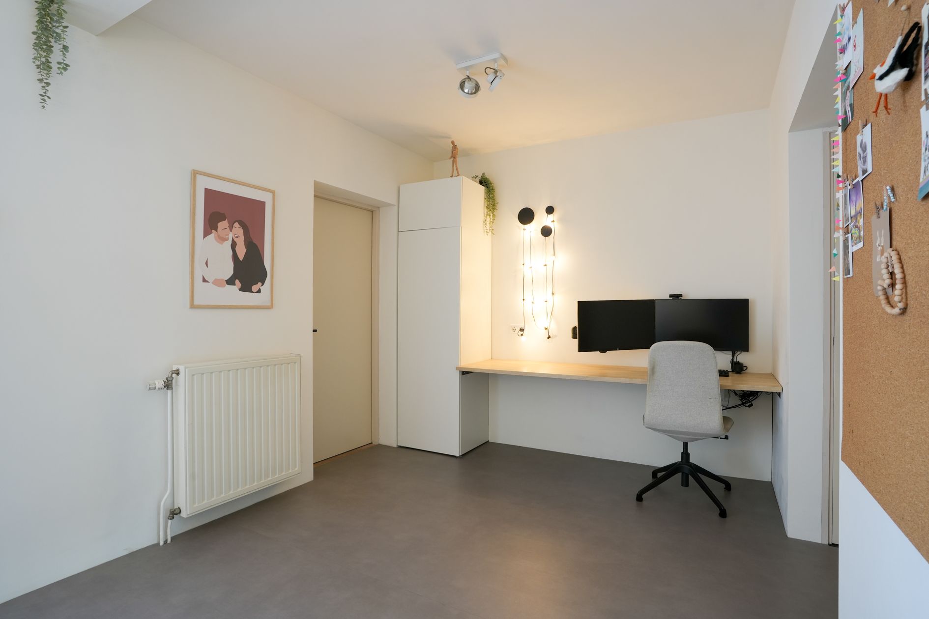 Photo 15 of Landsraderweg 4