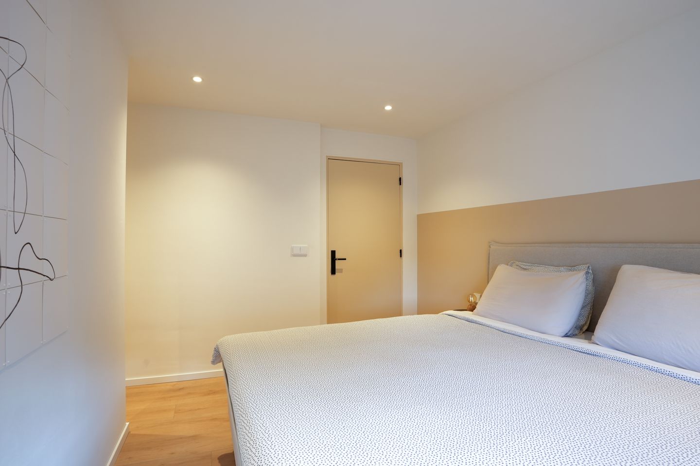 Photo 20 of Landsraderweg 4