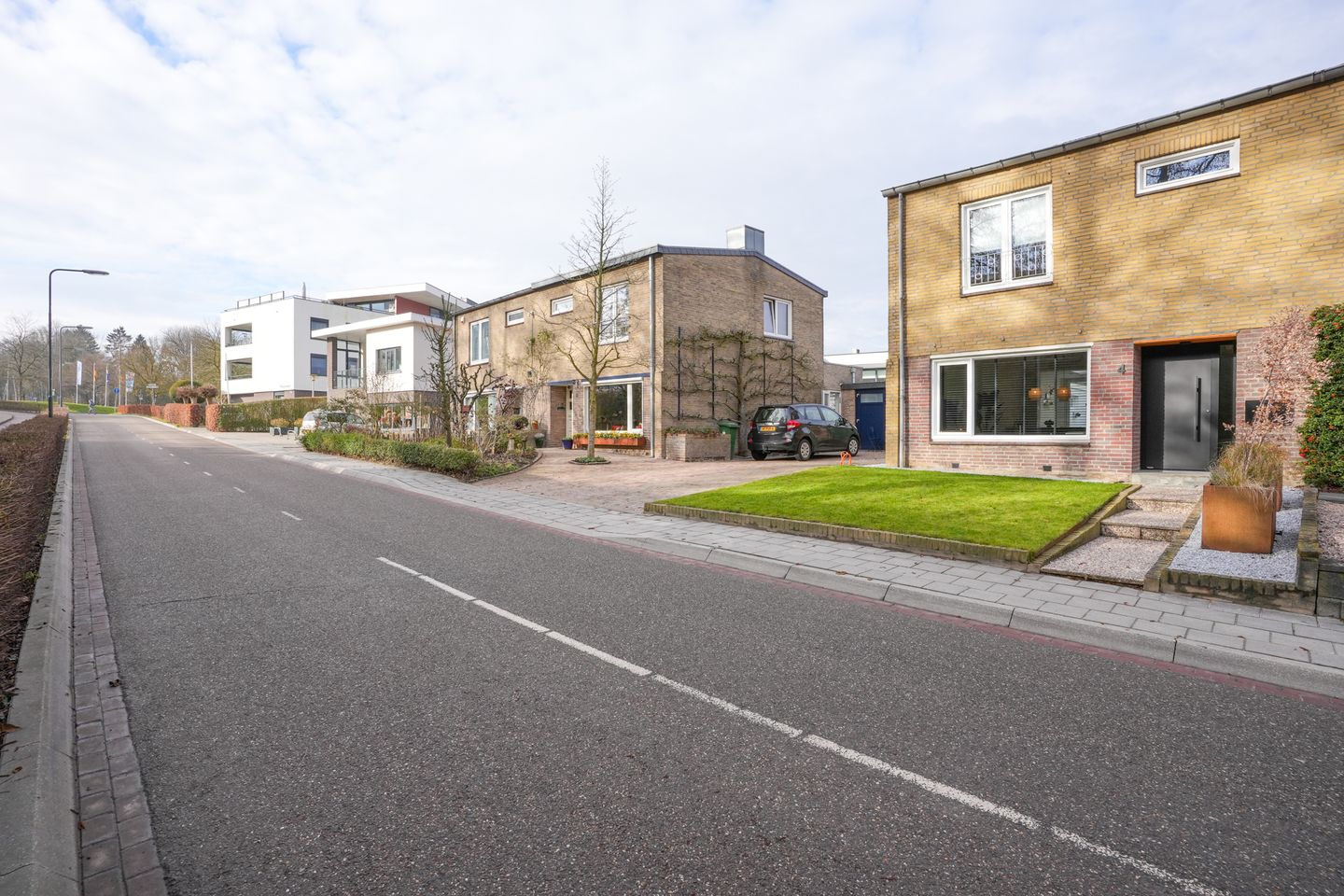 Photo 29 of Landsraderweg 4