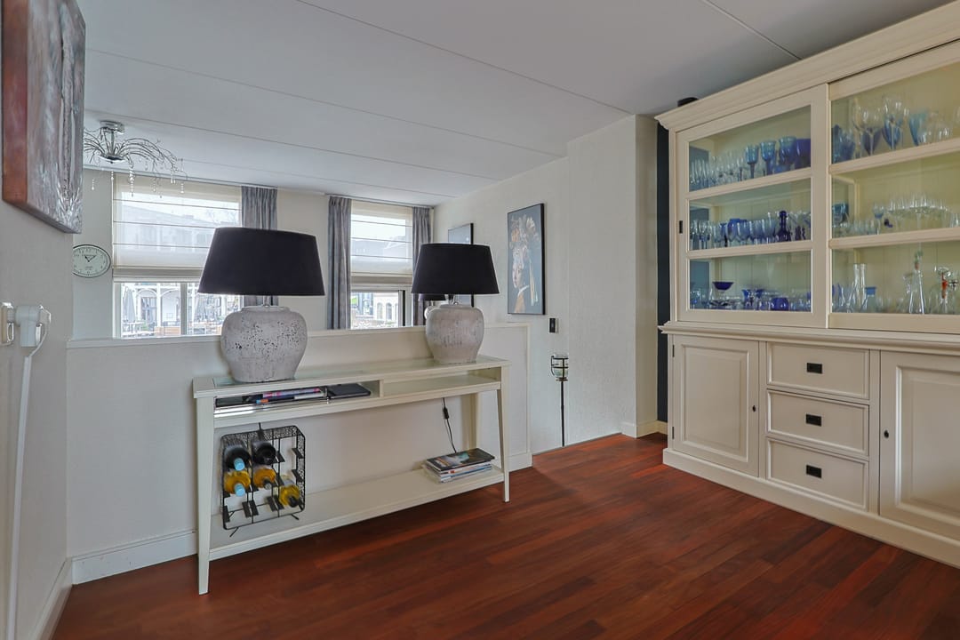 Photo 8 of Curaçaostraat 8