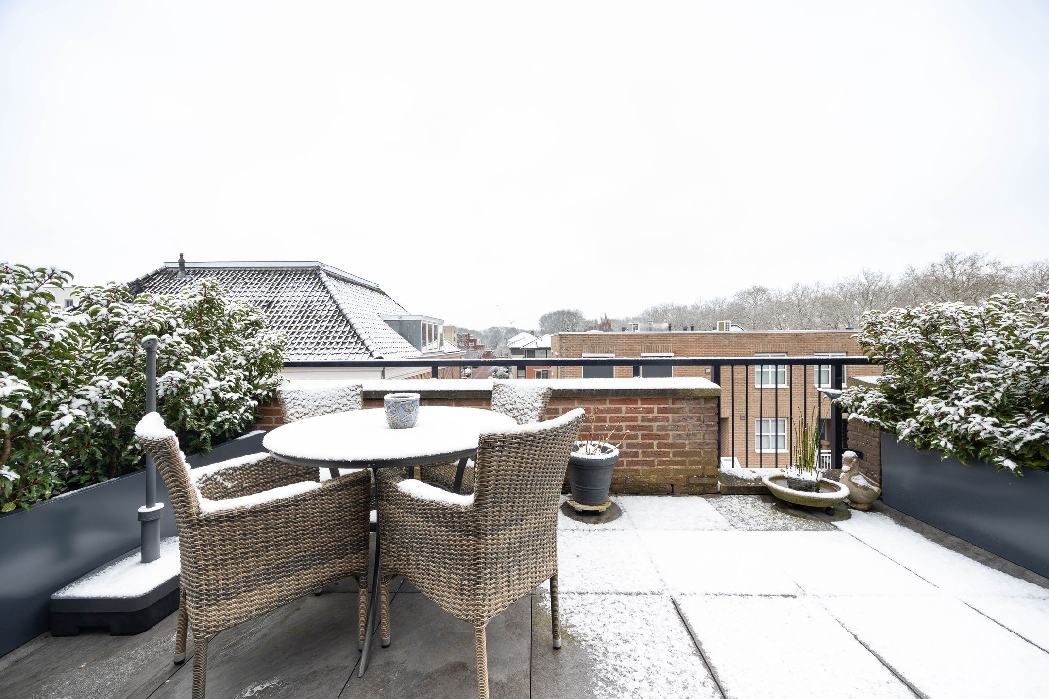 Photo 21 of Curaçaostraat 8